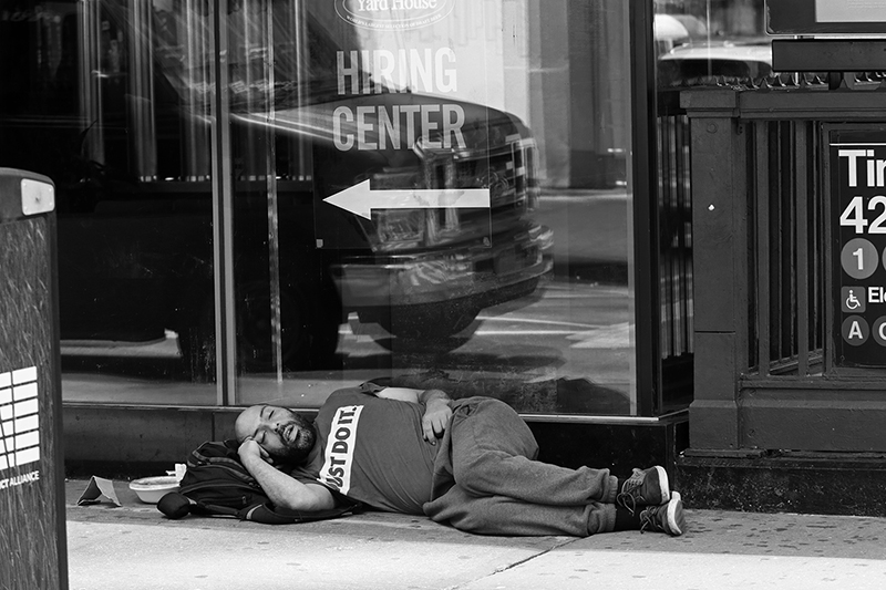 Homeless : Street Life : New York : Personal Photo Projects :  Richard Moore Photography : Photographer : 